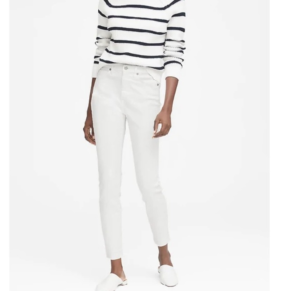 NWT Banana High Rise Straight Ankle Jeans 33S c442